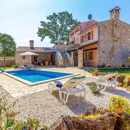 Boduleri For 9 People In Istria With Private Pool & Children Playground *