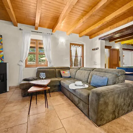 Boduleri For 9 People In Istria With Private Pool & Children Playground