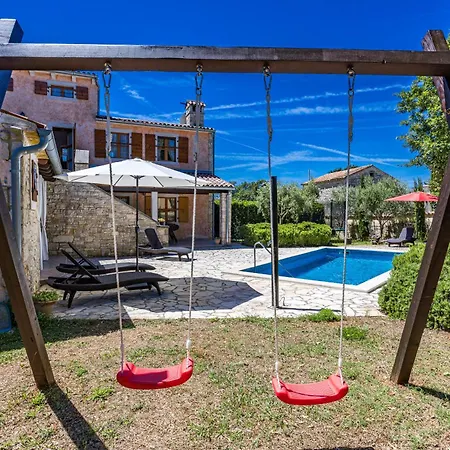 Vila Boduleri For 9 People In Istria With Private Pool & Children Playground Divsici
