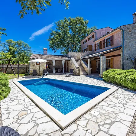 Boduleri For 9 People In Istria With Private Pool & Children Playground Divšići