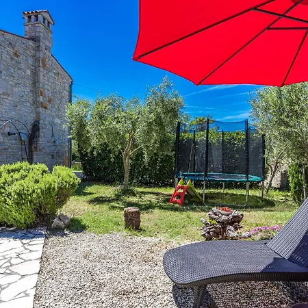 Boduleri For 9 People In Istria With Private Pool & Children Playground * Divšići