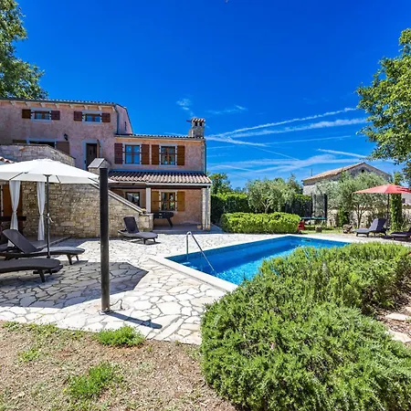 Boduleri For 9 People In Istria With Private Pool & Children Playground Villa *